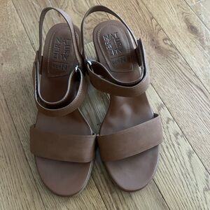 Naturalizer Women's Brown Sandals